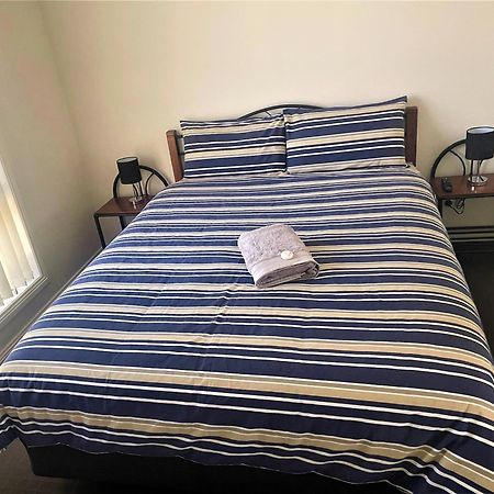 Dbj Holiday Units Mulwala Bagian luar foto